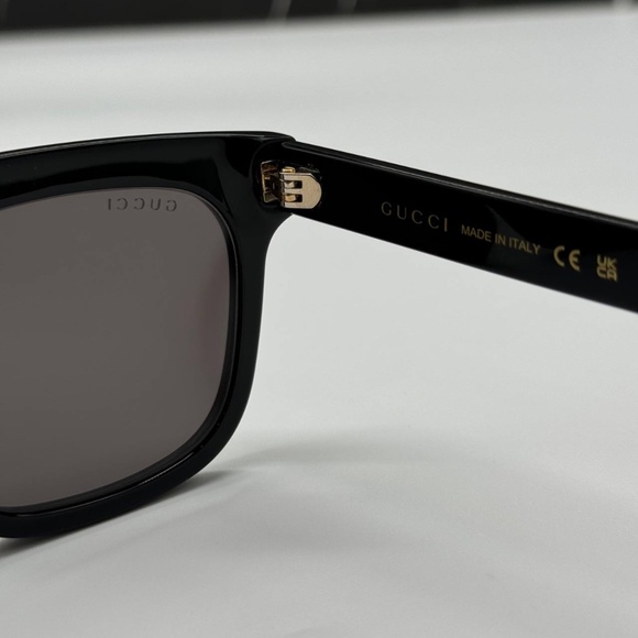 NEW GG1523S 001 GUCCI BLACK GREY SQUARE UNISEX GUCCI SUNGLASSES - Picture 10 of 12